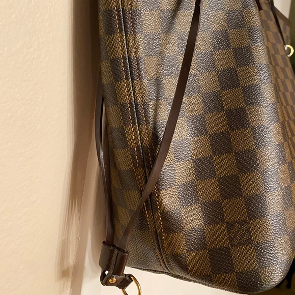 ❌Sold❌Auth Louis Vuitton Neverfull MM Tote Bag - Picture 5 of 12